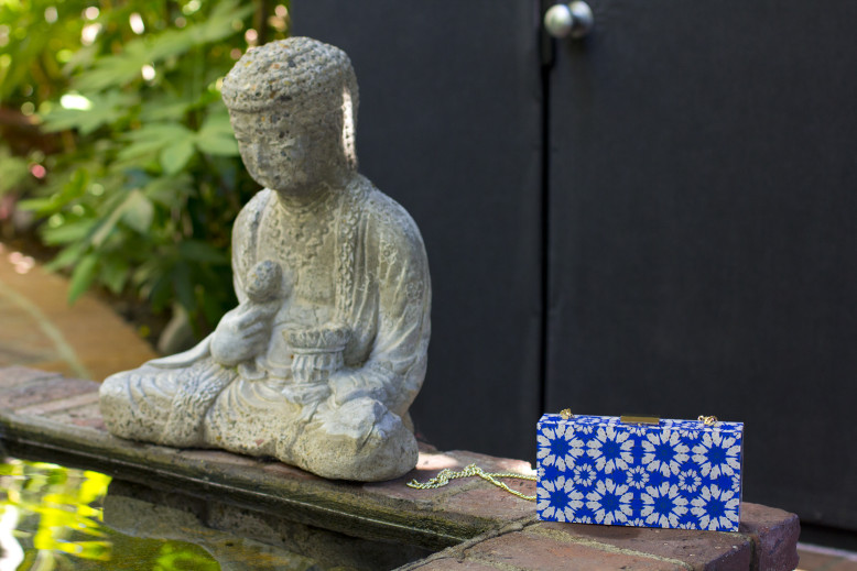 The_Perfect_Summer_Accessories_Clutch