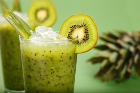 GreenSmoothieKiwi-850x567