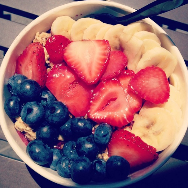 Homemade Acai Bowl Recipe!