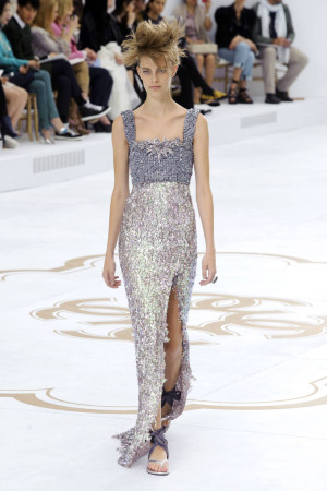 hbz-couture-pw2014-chanel-50-lg