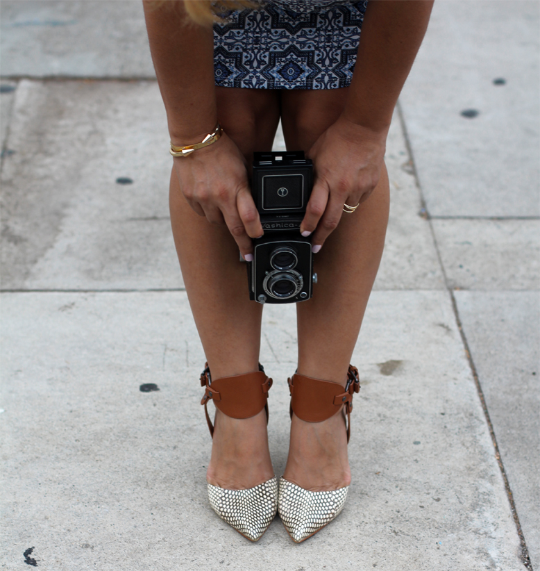 Rossana Vanoni Pacific Palisades Topshop tile print dress & Tassel leather clutch, Dolce Vita Knoxx heels, H&M bracelet, Cartier Love bracelet, Yashica A vintage camera