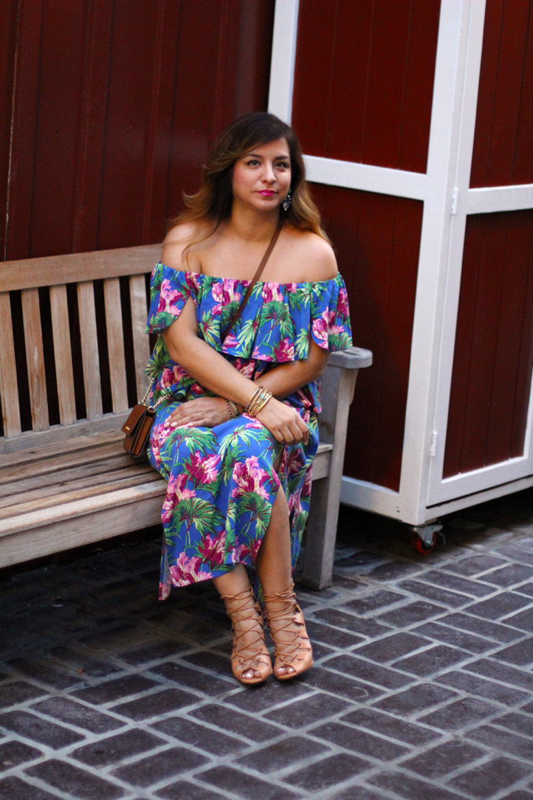 Rossana Vanoni Brentwood Country Mart Topshop top & midi skirt, Schutz Slate shoes, Michael Kors Saffiano crossbody bag, Baublebar Aztec Drop earrings