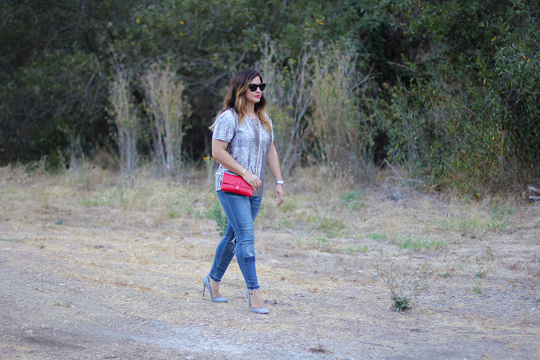 Rossana Vanoni metallic top outfit, June & Hudson top, Urban Outfitters jeans, Carolinna Espinosa shoes, Ray Ban sunnies, Halogen wallet