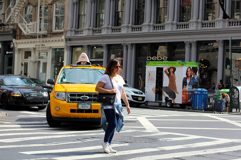 Rossana Vanoni NYC, Revolve Clothing shirt, Urban Outfitters tee, Topshop jeans, Converse sneakers, Ray Ban sunnies