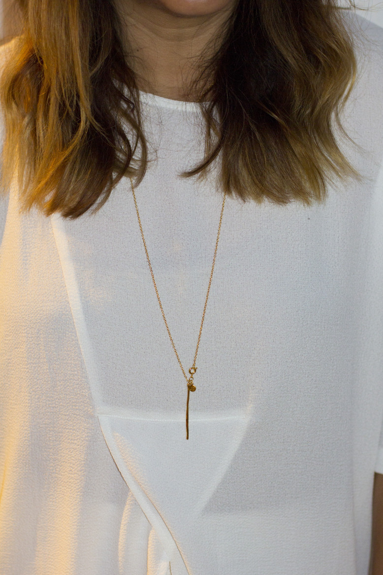 All_White_on_Abbot_Kinney_Gorjana_Necklace