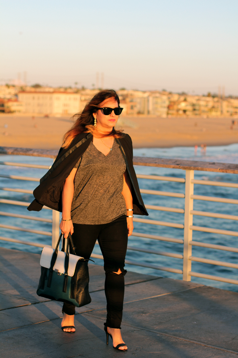 Rossana Vanoni - Hermosa Beach Pier Urban Outfitters top & jeans, 3.1 Phillip Lim bag, Ray Ban Wayfarer, Kate Spade necklace, Michael Kors sandals, Vince Camuto blazer