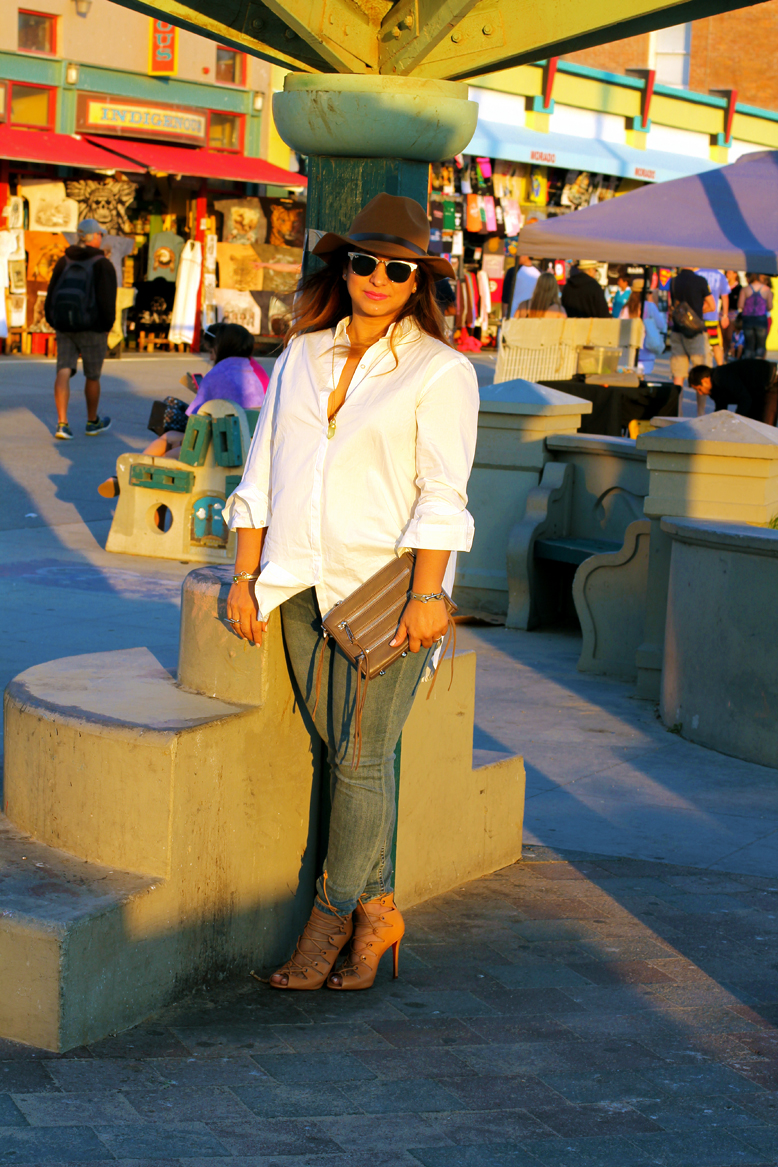 Rossana Vanoni - Urban Outfitters button down shirt & jeans & necklace & ring, Rebecca Minkoff bag & 'Dog Clip' bracelet, Schutz heel sandals, H&M hat, Ray Ban ClubMaster sunnies, 