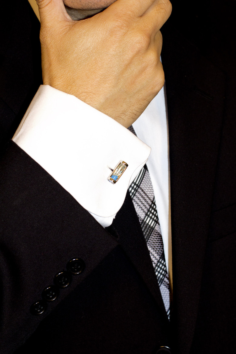 NYE-Mens-Outfit-Tie-Knot-Cufflings