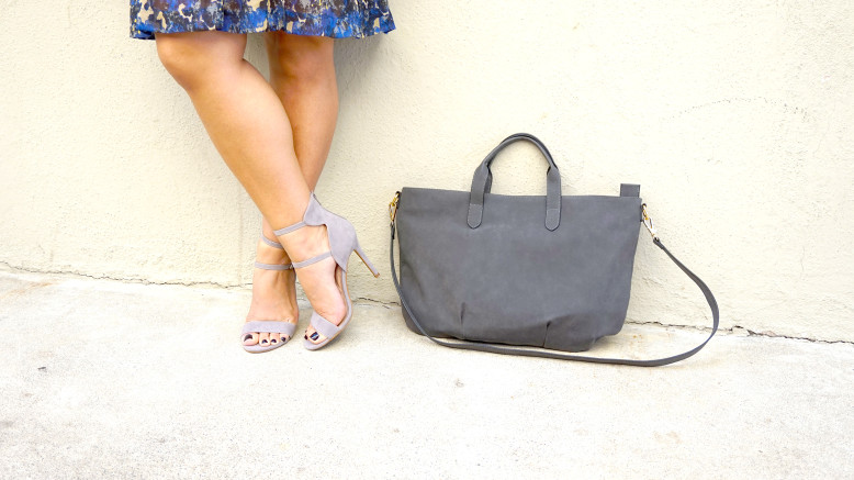 Gray-Coat-Blogger-Heels-Bag