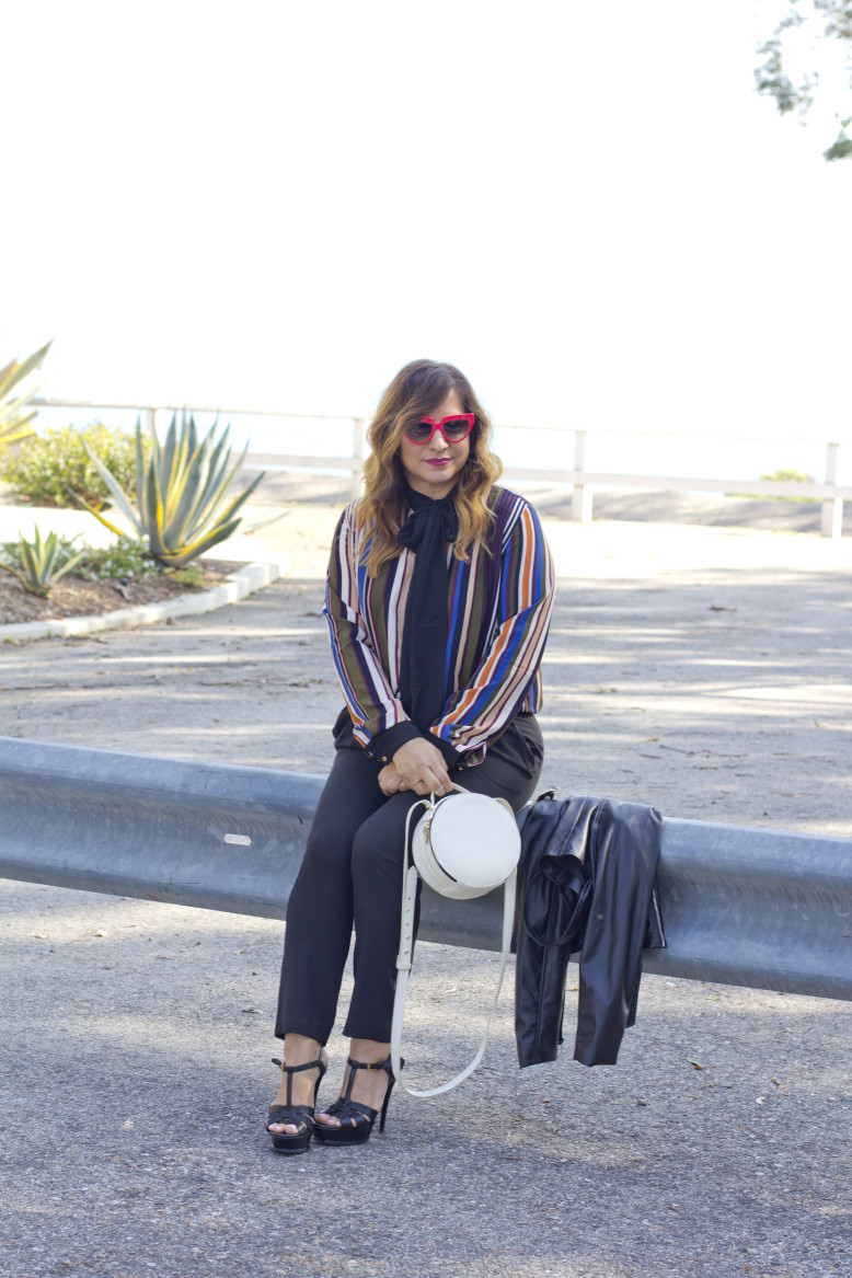 stripes-and-necktie-blogger-style